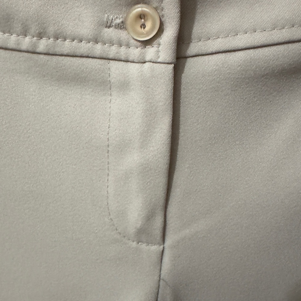 Pretty Girl New York | NWOT USA Beige Wide Leg Cropped Pants (size M) - Picture 5 of 10